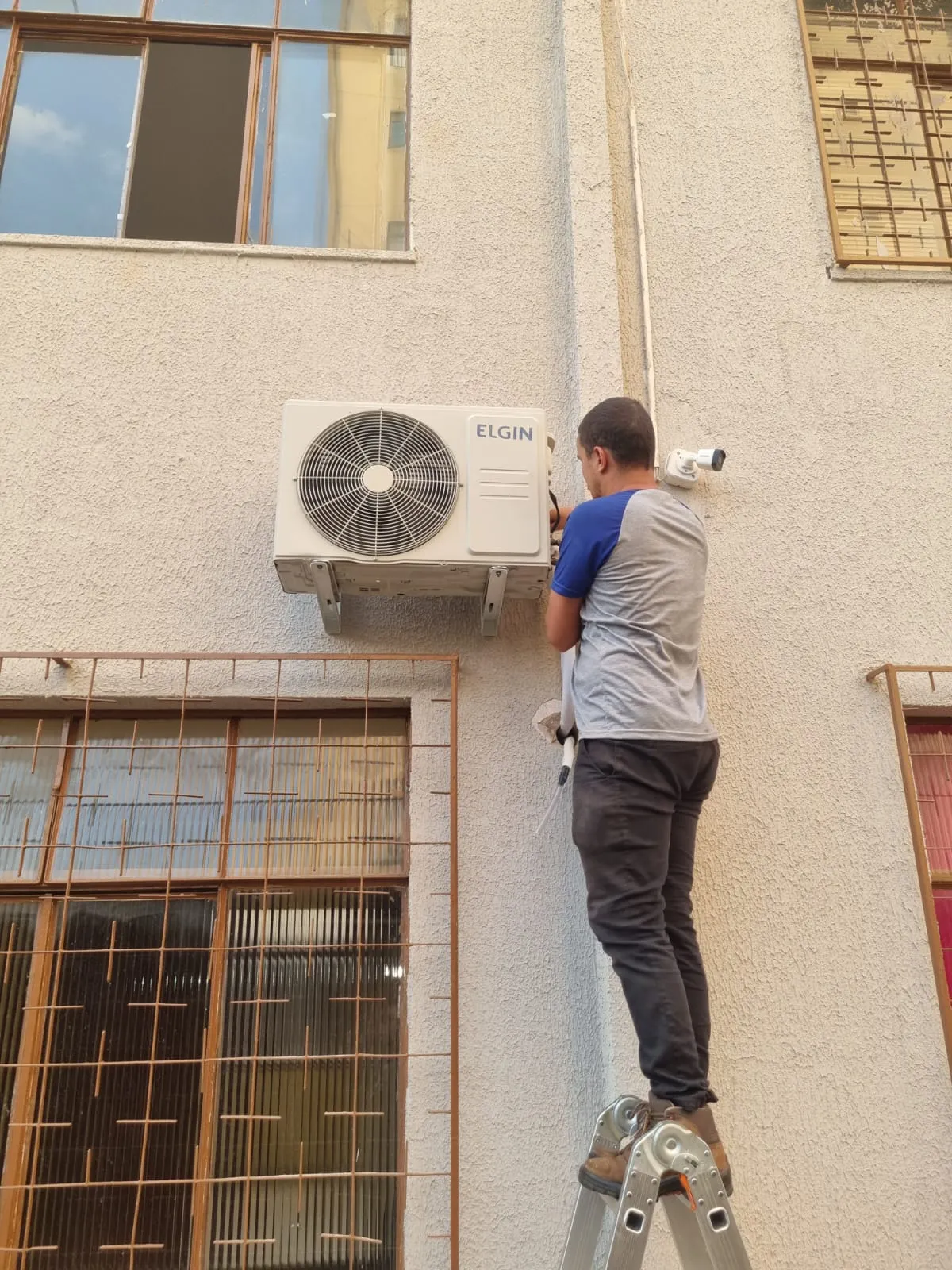 WhatsApp Image 2025-09-21 at 16.20.06_11zon